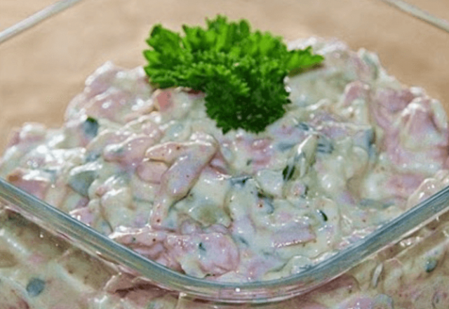 recept_na_vlašský_salát_1